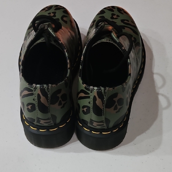 Dr. Martens Green Leopard Lace Up Boots - Picture 4 of 4